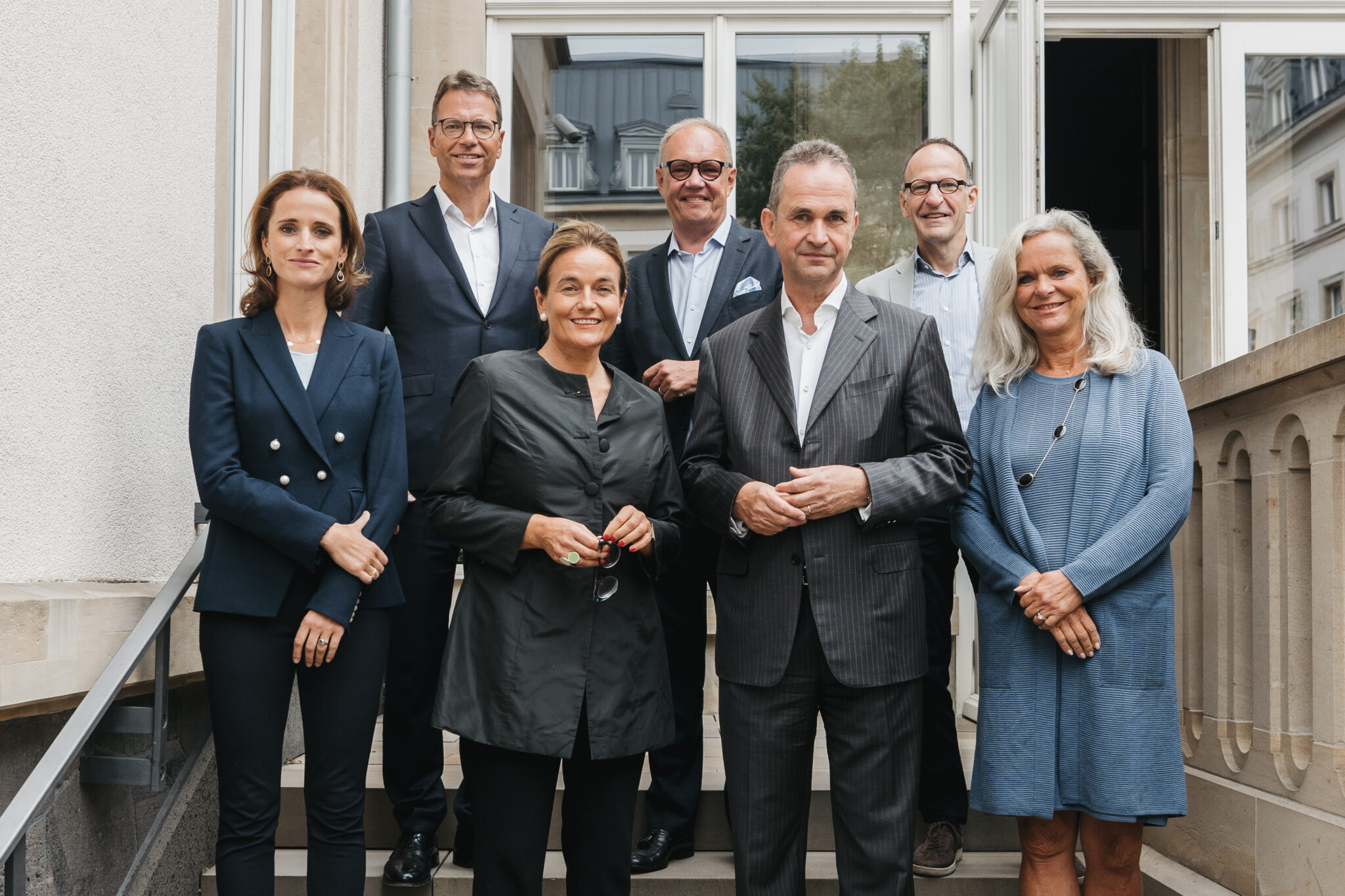 About us - AvS Advisors